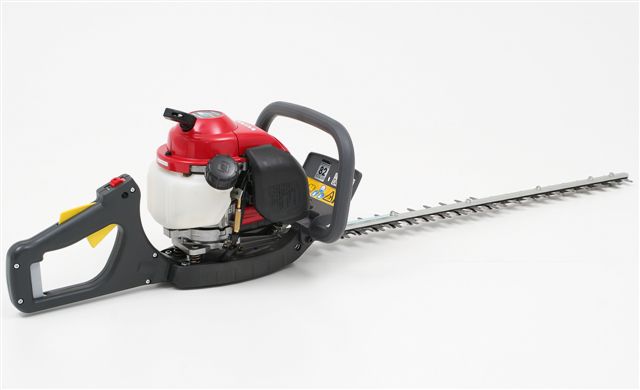 taille-haies à essence
